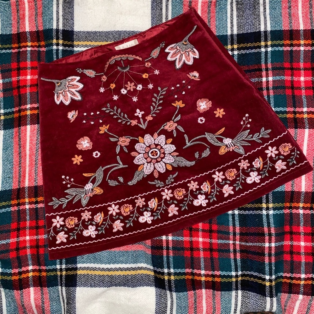 Embroidery circle skirt